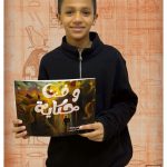 آدم أحمد  فنان ناشئ من المنيا يبدع في موسوعة فن وحكاية بمعرض القاهرة الدولي للكتاب